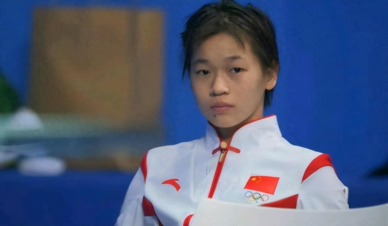 赛后新星喜悦落泪，表达获胜喜悦