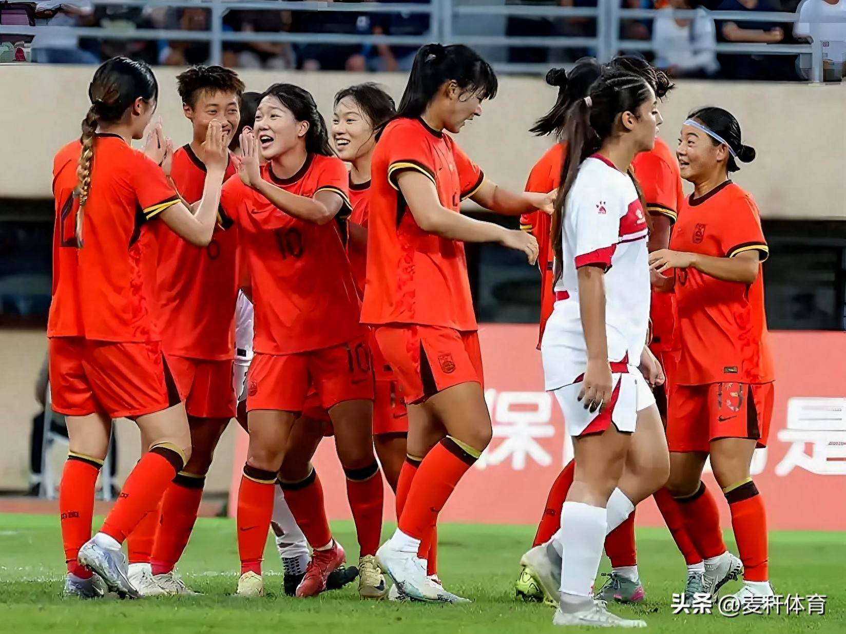 c7娱乐-重磅签约！女足球队引进新队员，实力大增(女足球队名单)
