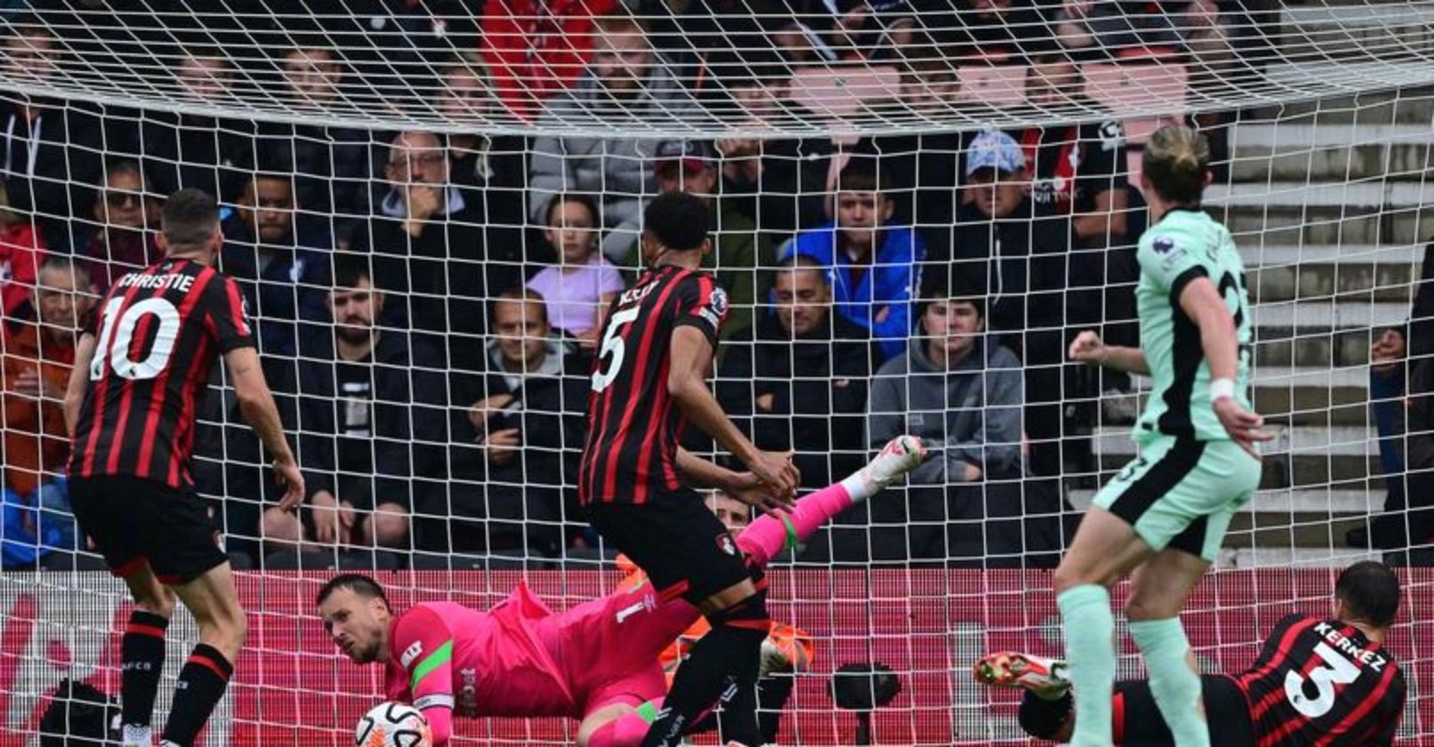 c7c7.app-梅西再添进球无措：穆里尼奥直接批评(梅西的进球)